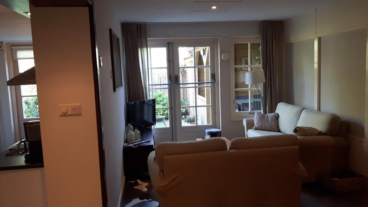 Вілла Sneek Vakantiehuis Verhuur Екстер'єр фото